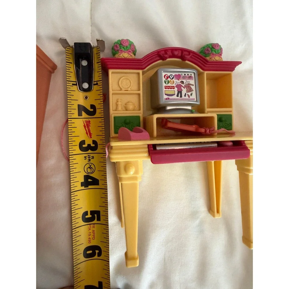 Mini Dollhouse Furniture Set Fridge Vanity and Computer Desk Lot